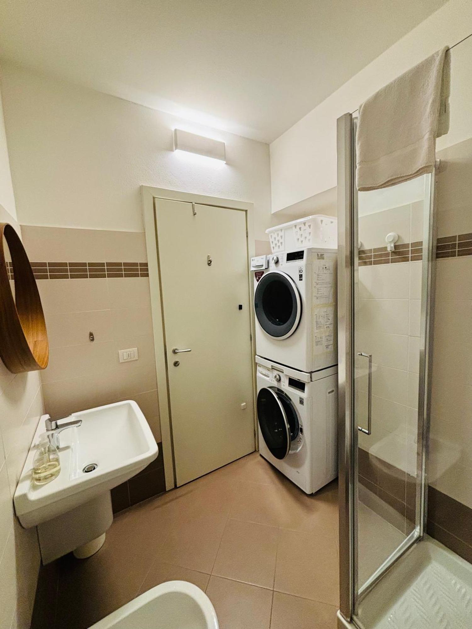 Lago Villa Zen - Apartment With Jacuzzi, Panoramic Views レンノ エクステリア 写真